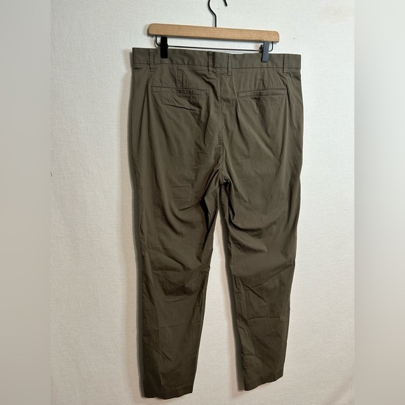Men’s Everlane green trouser pants - Picture 6 of 7